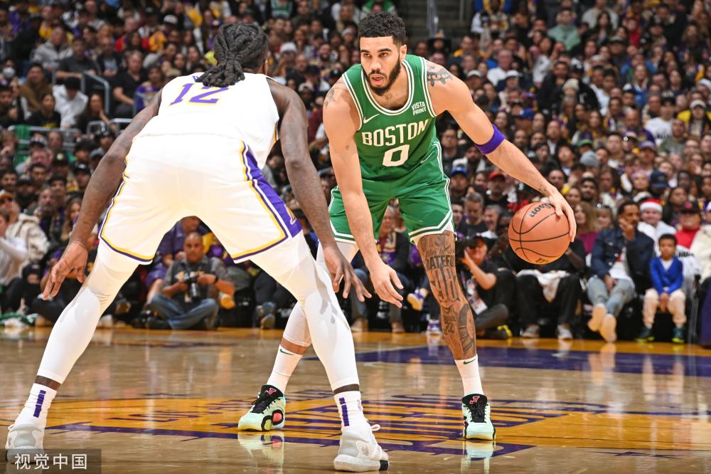 出售球员以 出售球员以