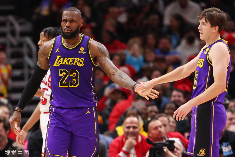 在足球圈 在足球圈