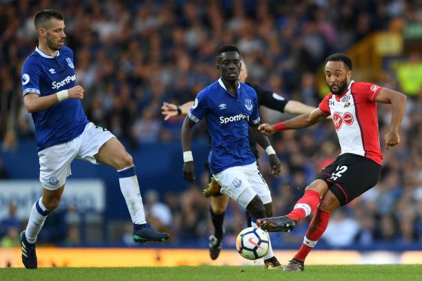 与米兰的战 与米兰的战