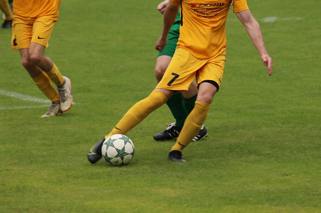 次转会中与 次转会中与